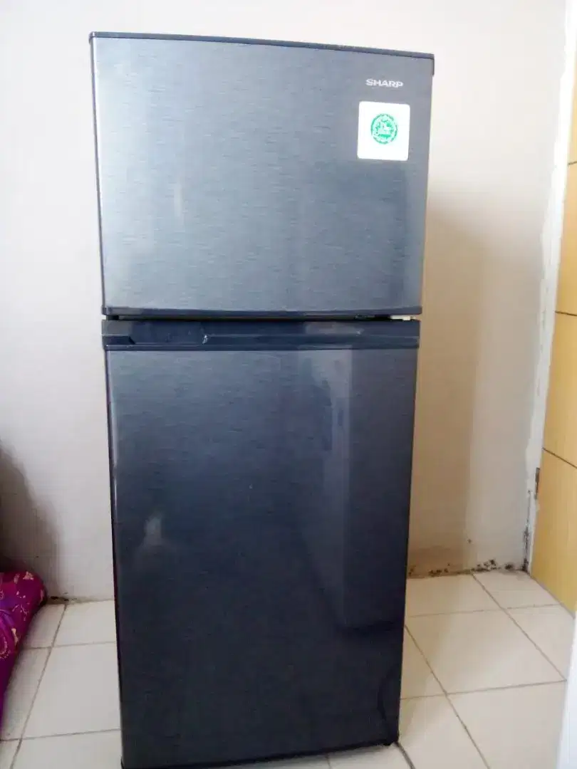Kulkas 2 pintu sharp