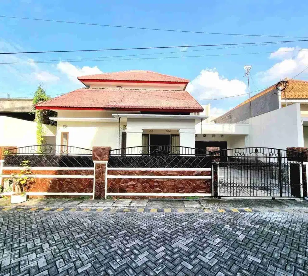 Jual Rmh Dkt Merr Cck Utk  rmh kost Klampis Sacharosa Dkt Its, hang Tuah, RS onkologi