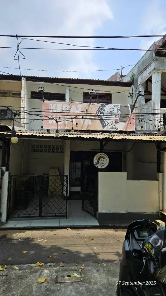 Disewakan ruko 2 lantai arundina kelapa dua wetan cibubur ciracas