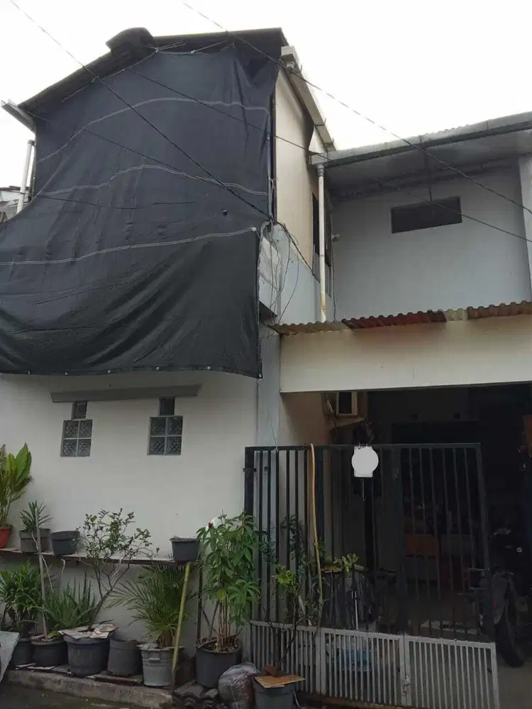 650 jt Dijual Rumah Taman Rahayu 3 bangunan 2 lantai lt 72 lb 130