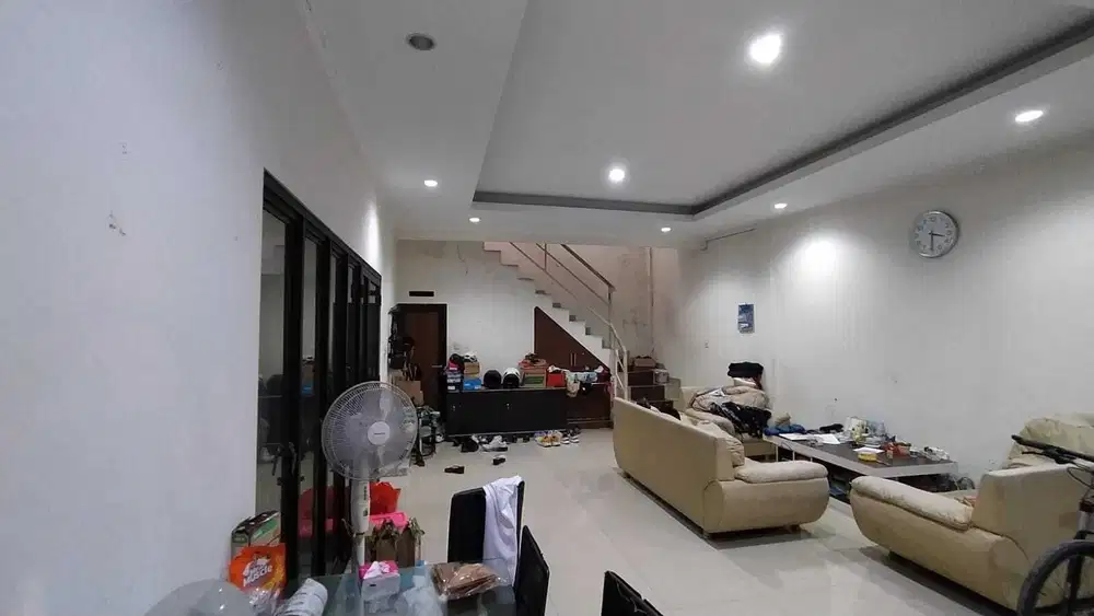 2,3M nego Rumah 2 lt Super Tengah Kota Bandung jalan Emung Burangrang
