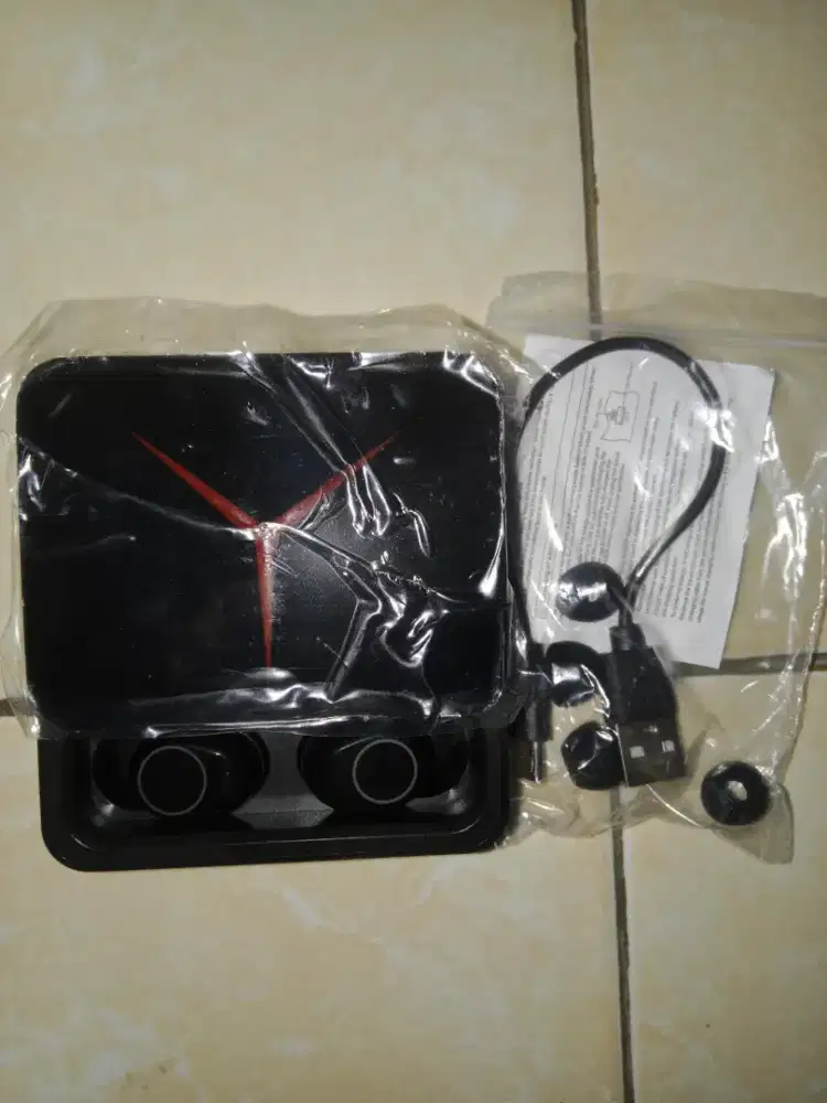 SHoWBITZ TWS M90 Earphone Low Latency gaming Wireless Bluetooth Headst
