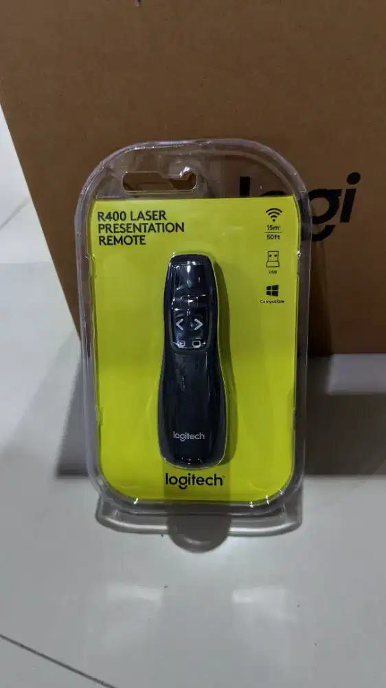 Logitech r400 laser presentation