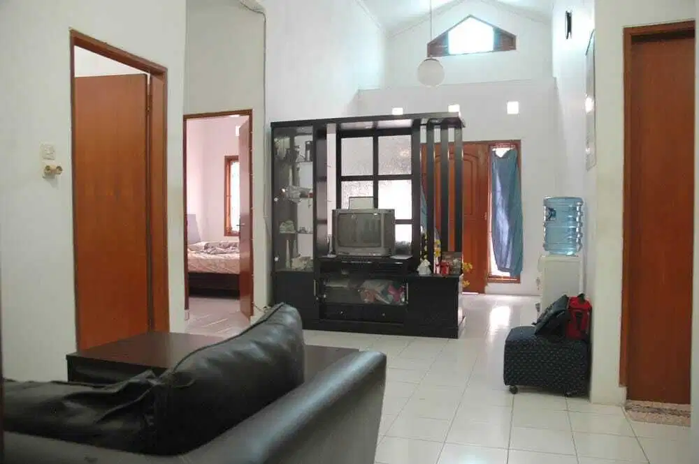 1,25 M nego dijual cepat rumah TKI 3 lt 144 lb 100 lebar muka 9 meter