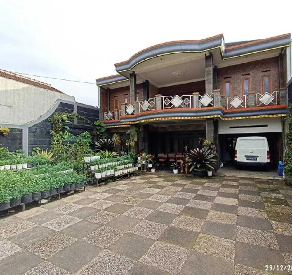 Murah Rumah di Jl. Kolonel Masturi Lembang