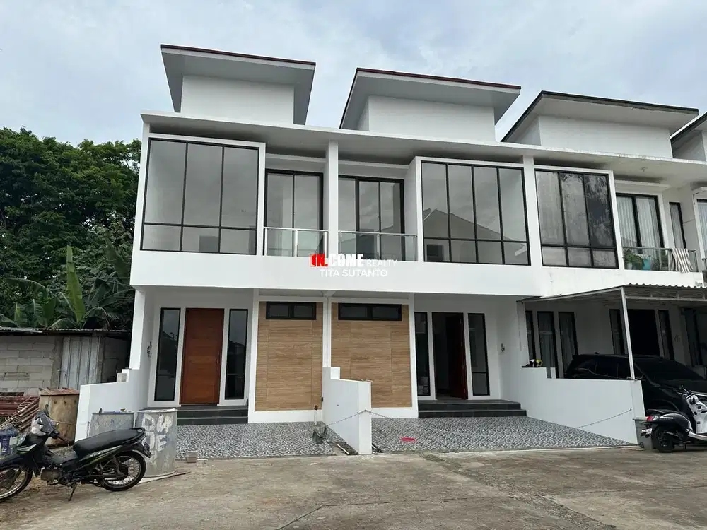 Dijual townhouse 2 lantai ready stok lokasi simpang Patal Palembang