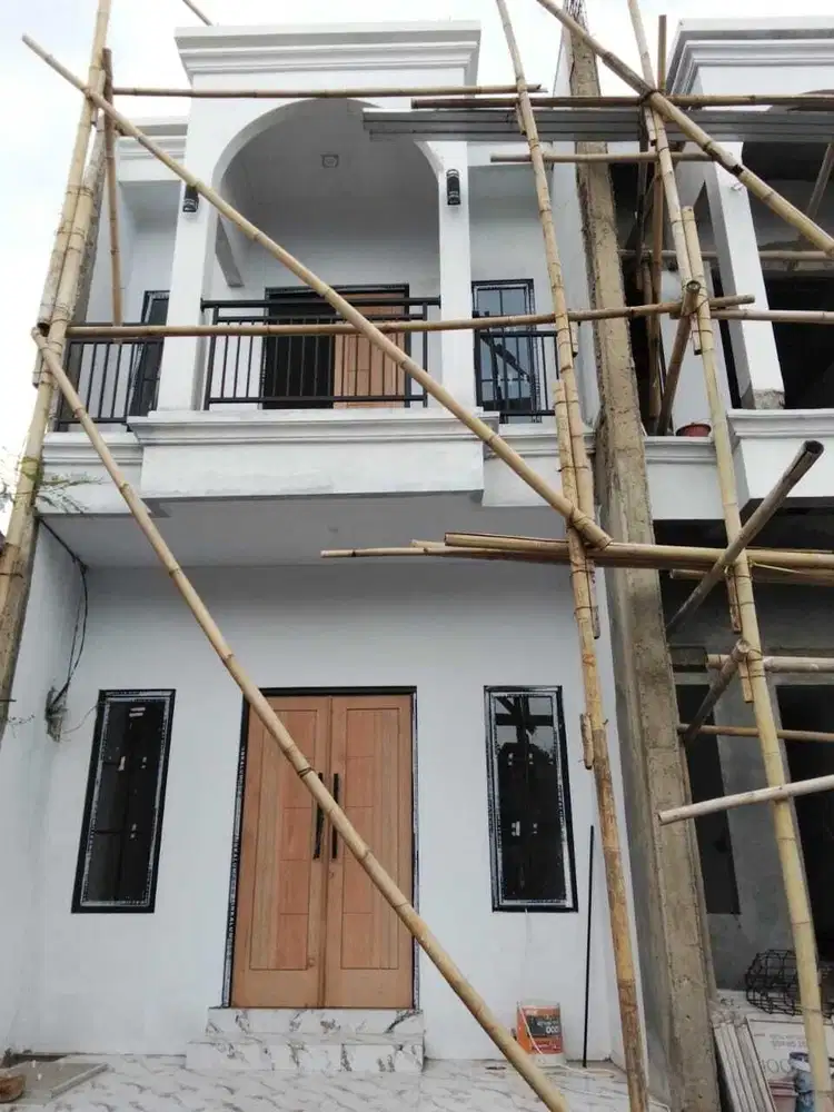 Rumah strategis Jatiwaringin,cash kpr