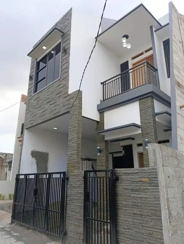 Rumah Cijantung Strategis Bebas Banjir