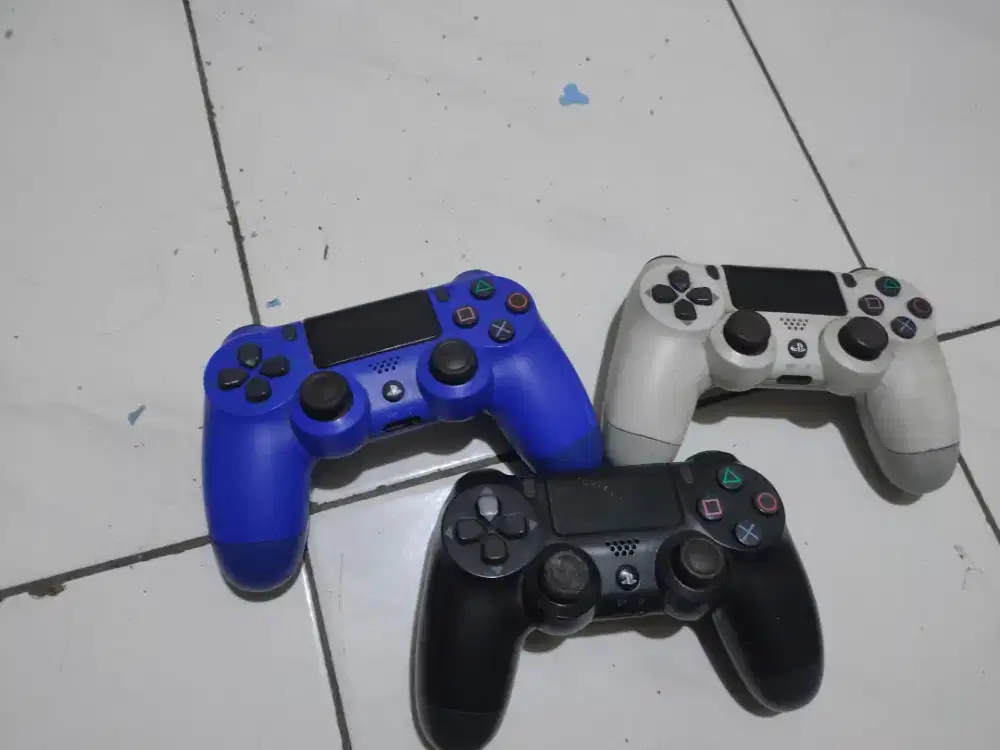 Stik PS4 OP 1 normal 2 minus
