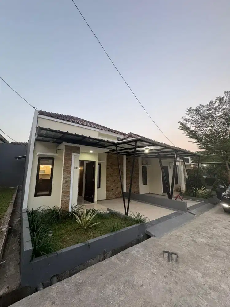 Disewakan Rumah 2KT 1Km Carport