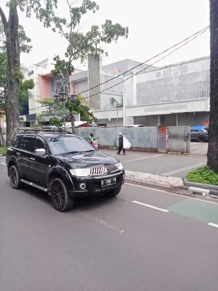 Mainroad dago hitung tanah jarang ada luas 1244 m² harga 30M nego
