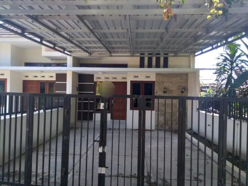 A010 - Rumah Asri Lingkungan Nyaman Dekat Cepit Jln Bantul