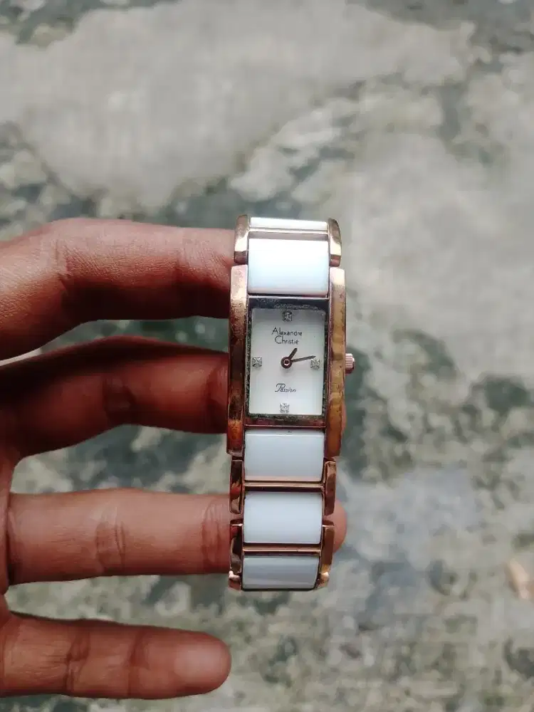 jam tangan AC wanita