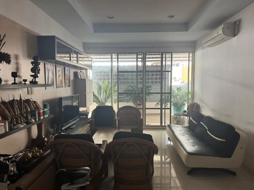 Dijual Rumah Muara Karang