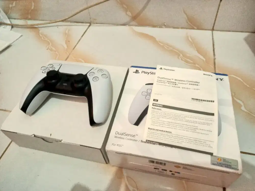 Dualsense PS 5 Like new, mulus, jarang digunakan