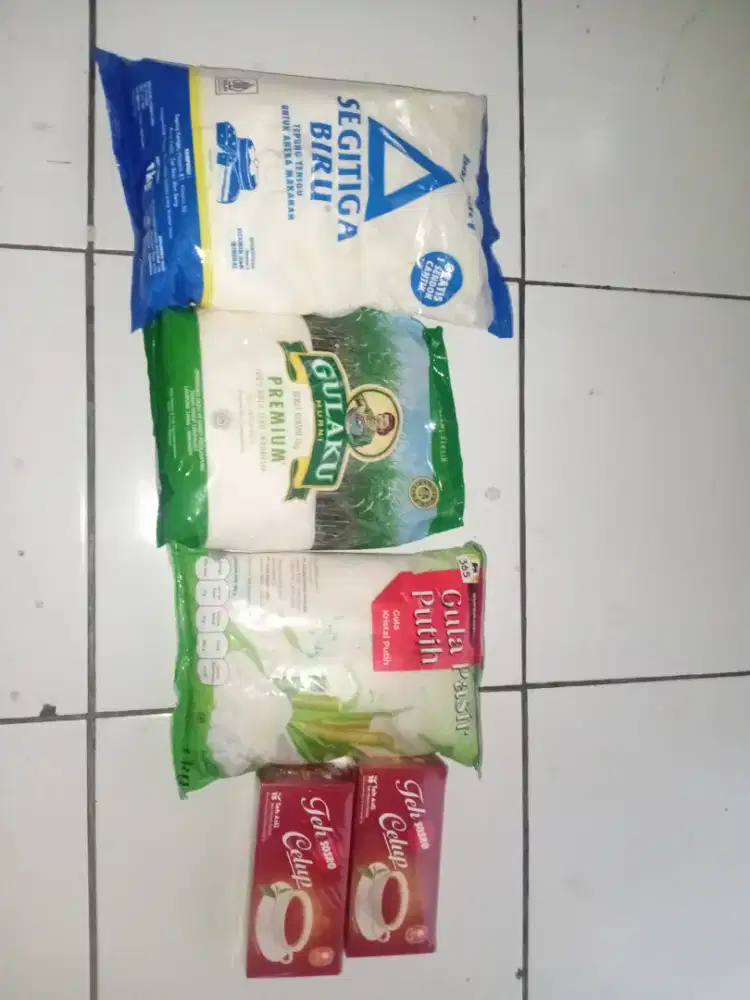 Terigu, gula, teh sisa warung exp lama