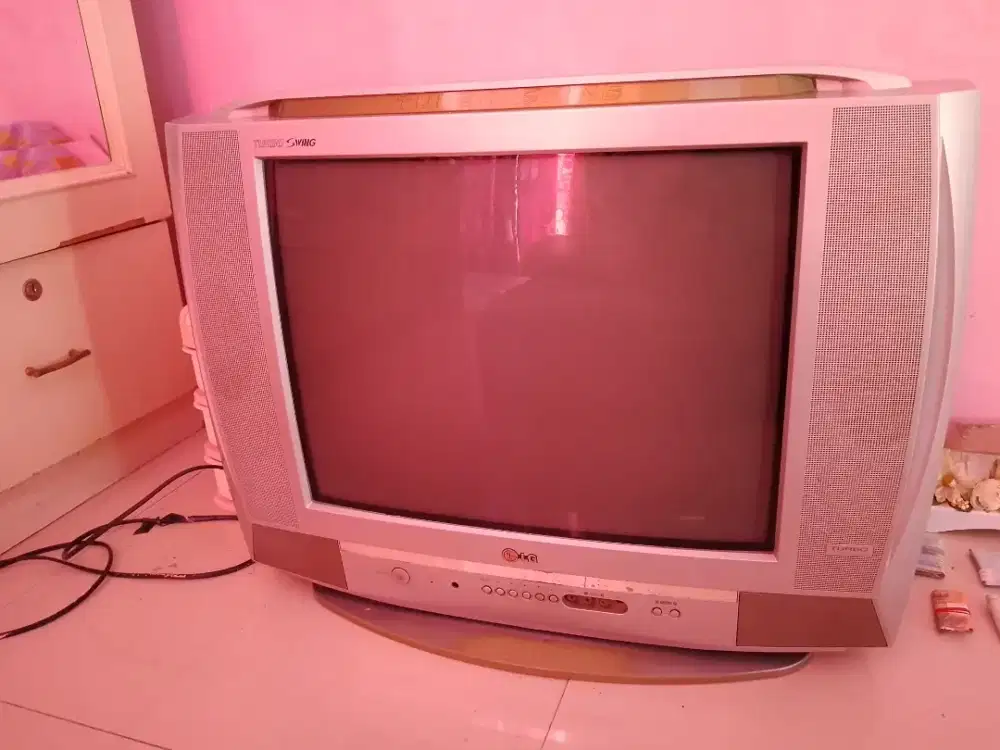 Tv tabung jadul LG