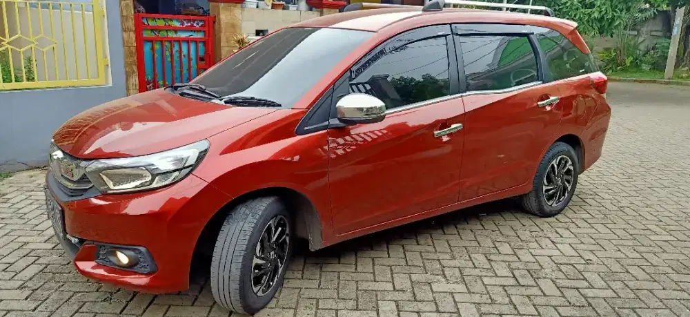 HONDA MOBILIO E CVT