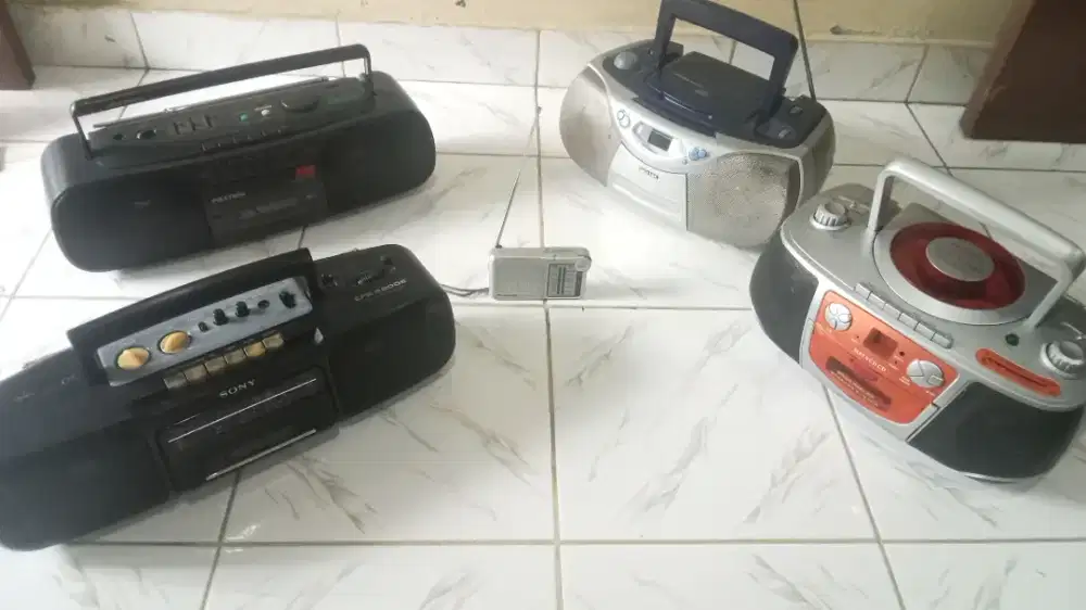 Radio harga satuan 100k tidak nego