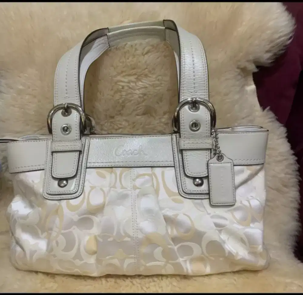 JUAL TAS  COACH AUTHENTIC 100% MULUS +  dust bag