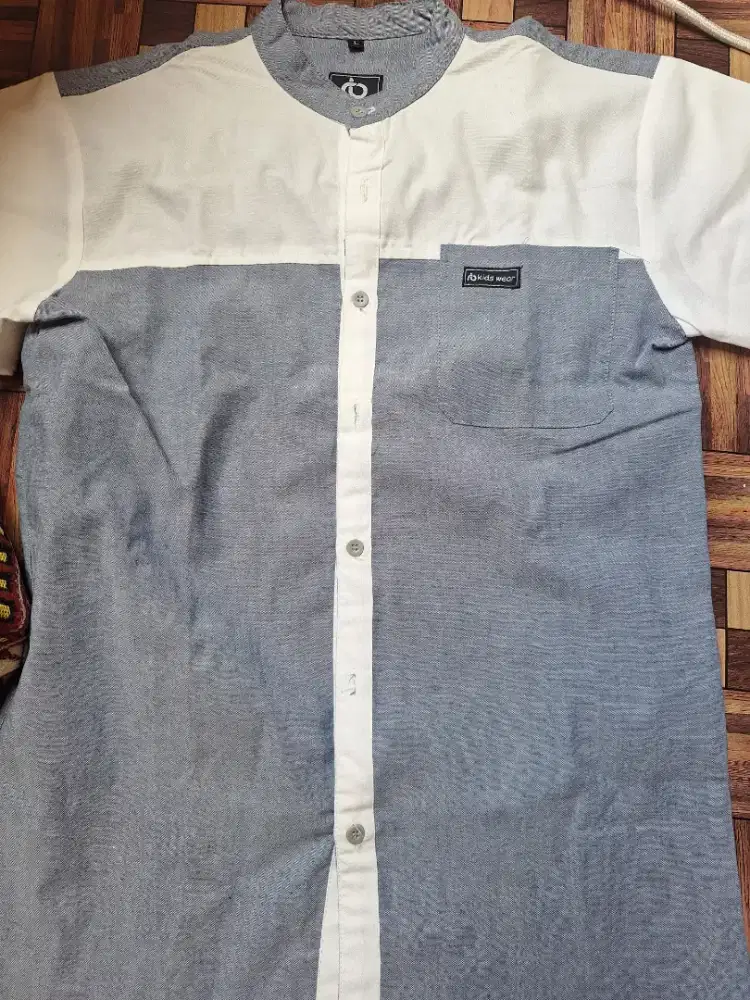 1 set Ibu ayah. Tunik Ibu LD 120 cm . Kemeja ayah size L