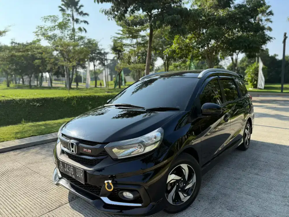 Honda Mobilio RS Automatic 2016 Hitam