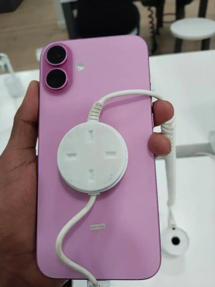 KREDIT IPHONE 16+, DI IBOX DISCOVERY MALL KUTA, DENGAN HOME CREDIT