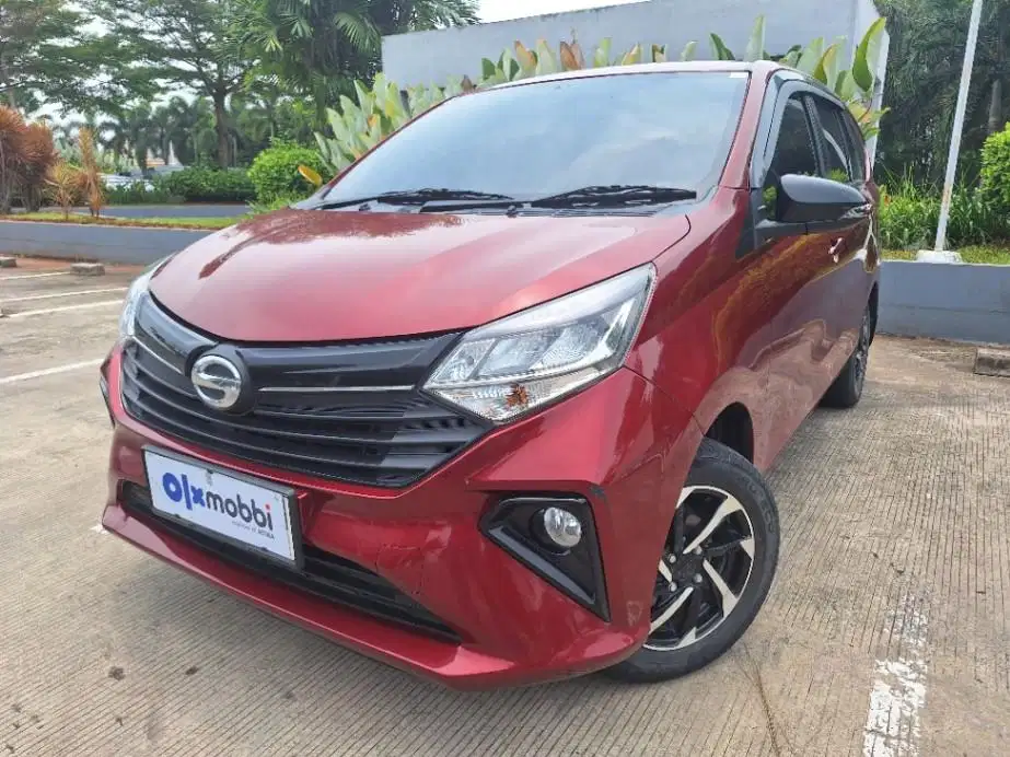 Like New -  Daihatsu Sigra 1.2 R Bensin AT 2022 Merah HU