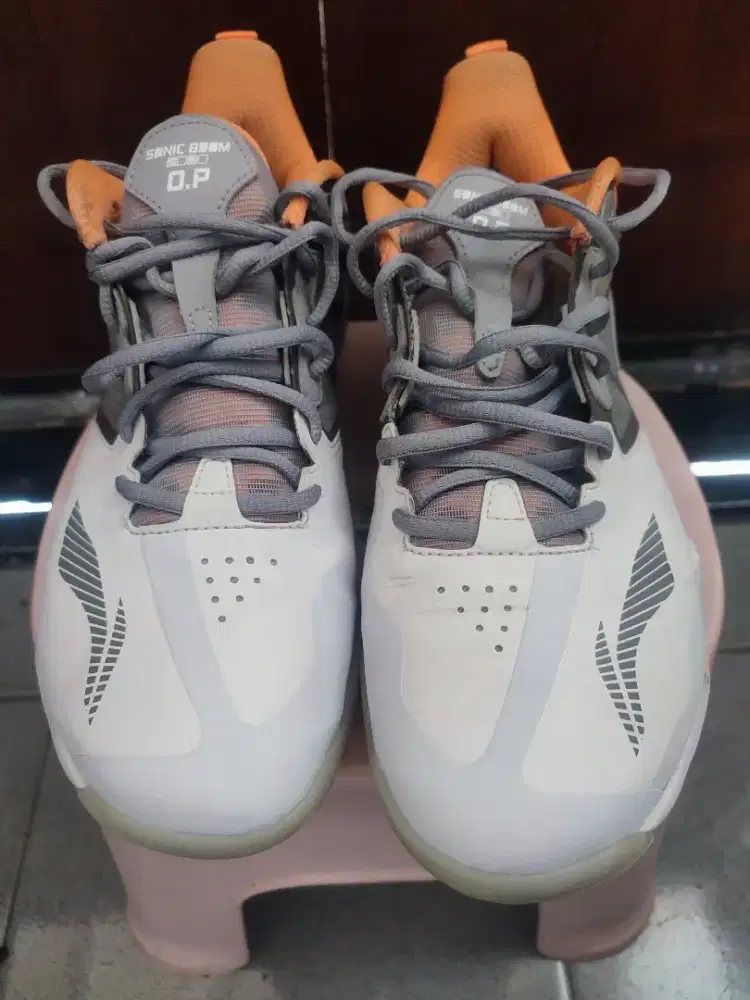 Sepatu Badminton Lining Sonic Boom O.P