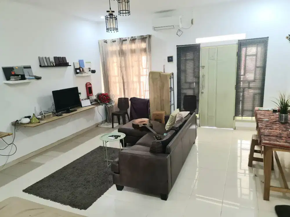 Dikontrakan rumah + prabot di Tamansari metropolitan manado