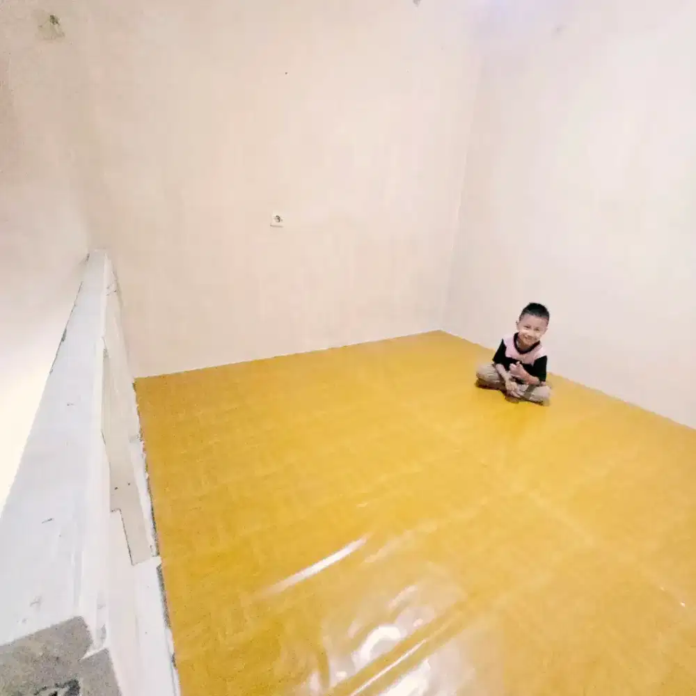 Kontrakan ada Kamar Tidur diLantai Mezzanin di gg Darma Wanita RwBuaya