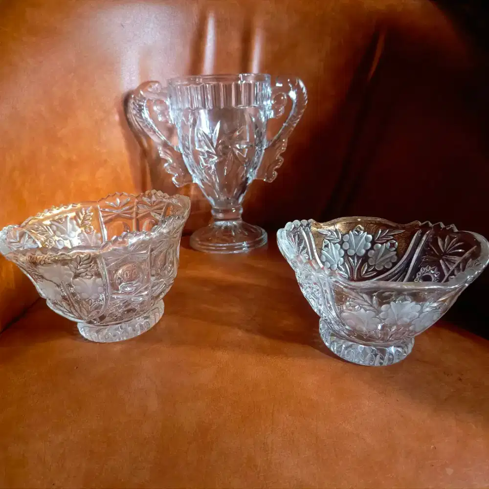 Pajangan crystal ( tidak ada stampel, maupun stiker tulisan, polos)