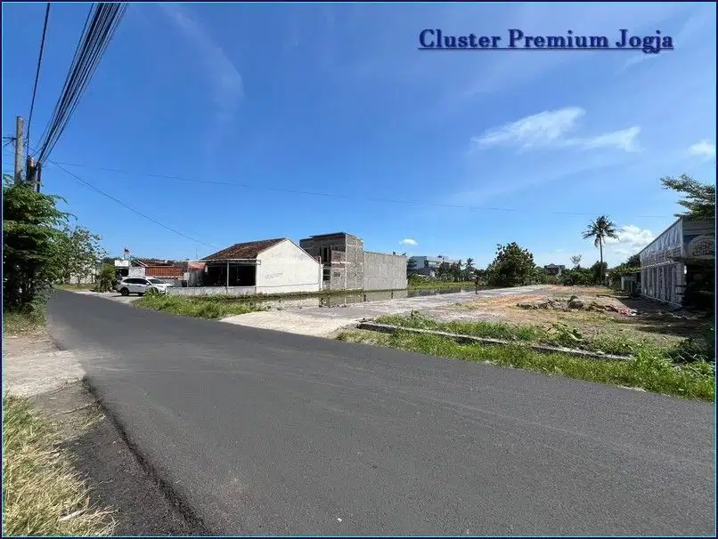 Tanah dekat Jogja kota siap bangun rumah dan kost akses aspal papasan