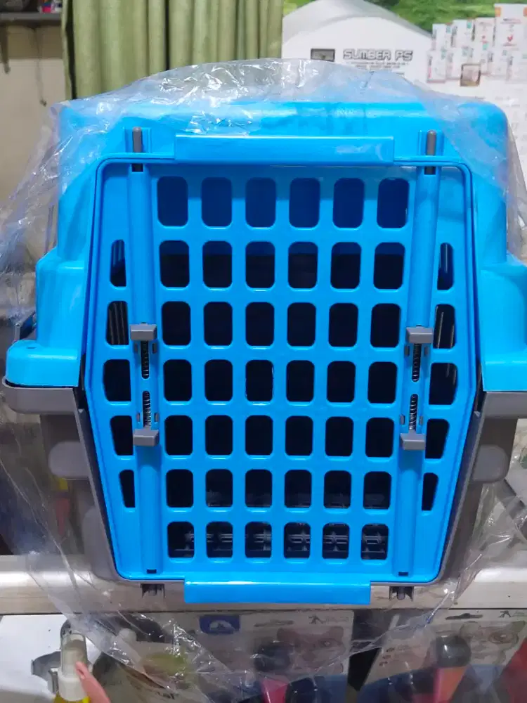 Pet cargo cocok untuk tempat hewan Kucing dan anjingnya