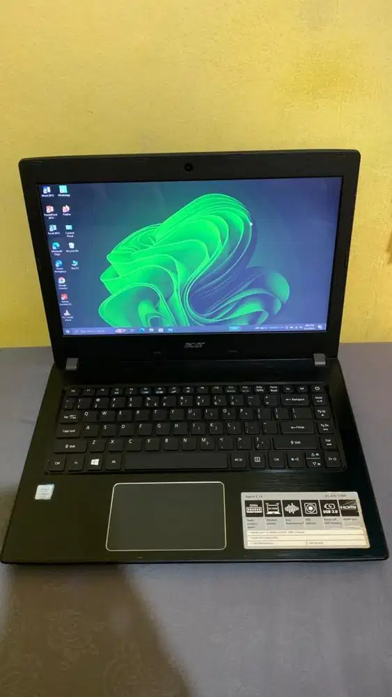 Laptop Acer E5-475 Core i3