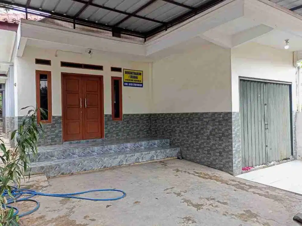 Rumah pinggir jln Cimanggung dkt sekolah sd