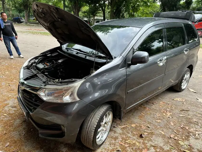 DIJUAL DAIHATSU XENIA GRT XENIA TYPE R M/T D 2018