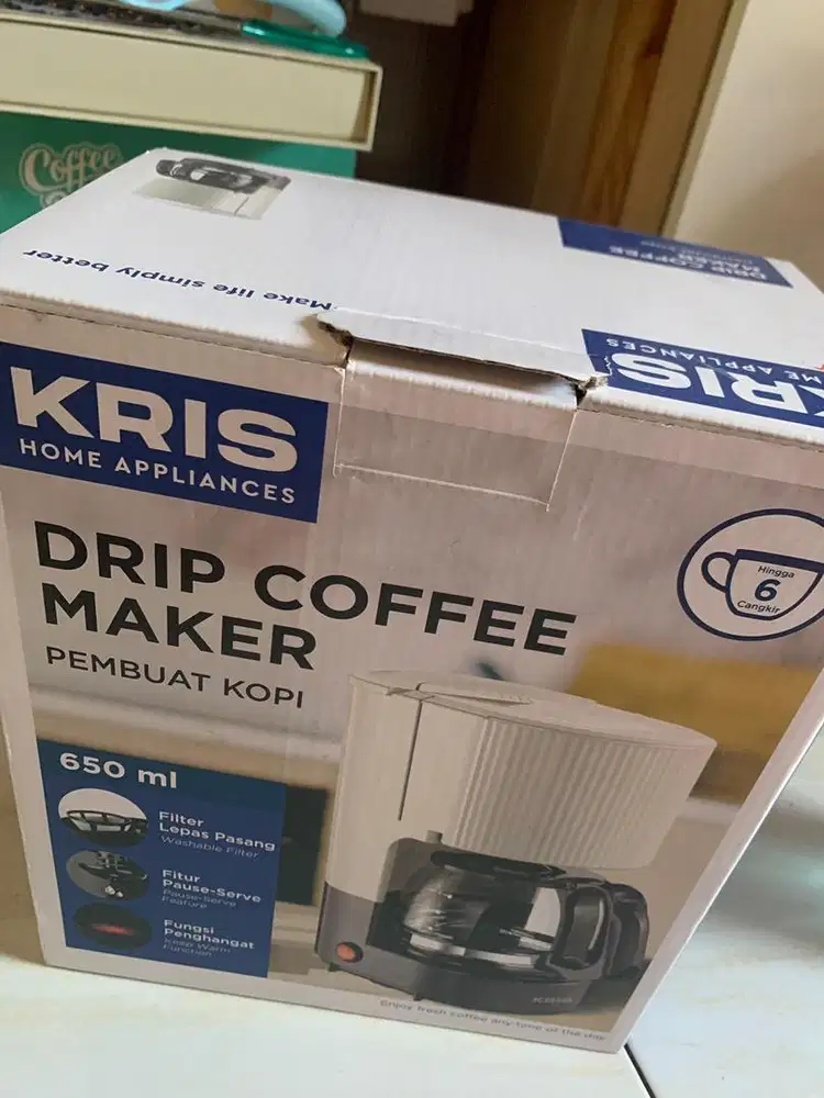 DRIP COFFEE MAKER