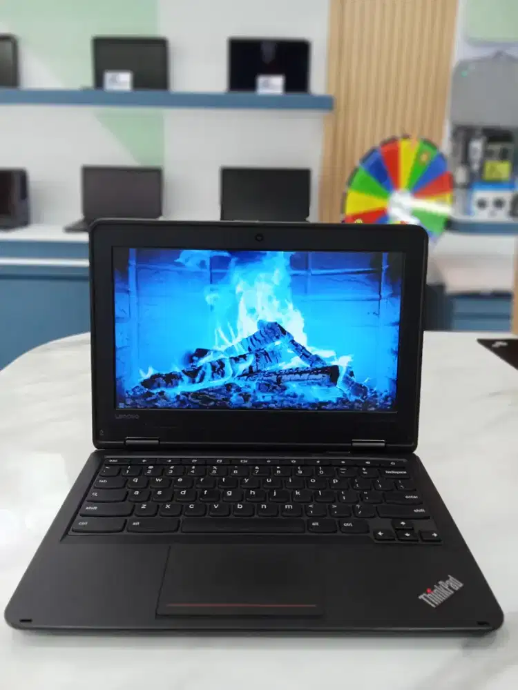 [L41] Laptop Gaming Lenovo 4GB SSD 12 Kamera Jernih