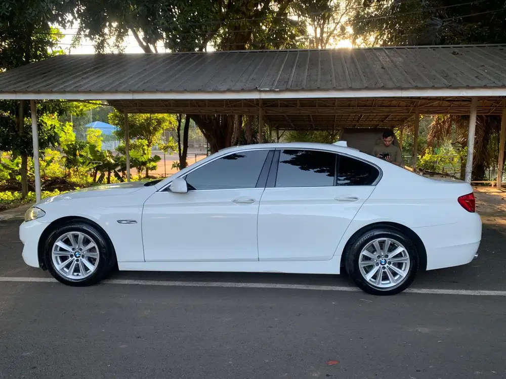 BMW 520i 2013 Bensin