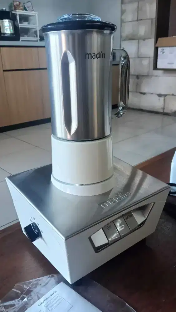 Madin MD-188T Whipped Cream Maker