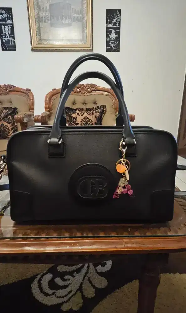 Tas Wanita merk Obermain