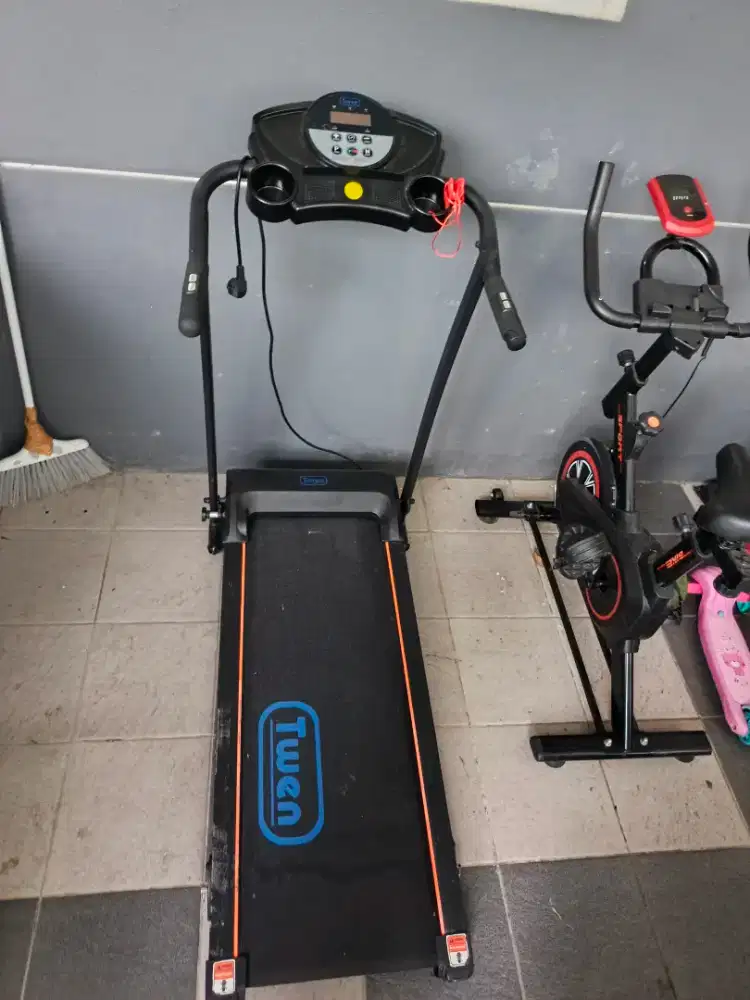 Dijual Treadmil dan speda statis