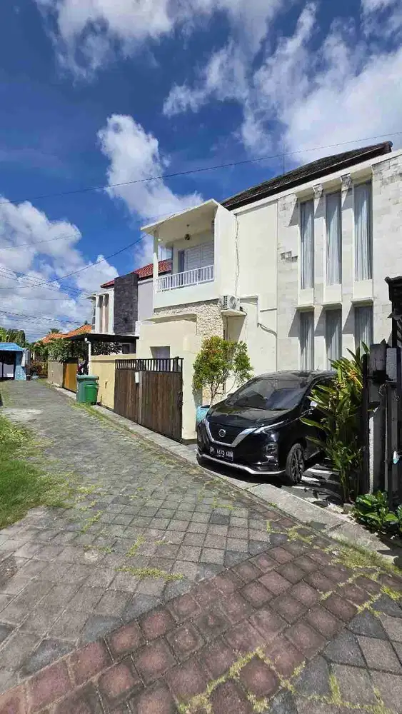 Dijual atau Disewakan Rumah Dekat Kantor Imigrasi Jimbaran