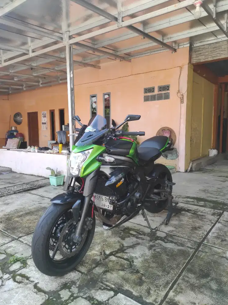 KAWASAKI ER6N 2012