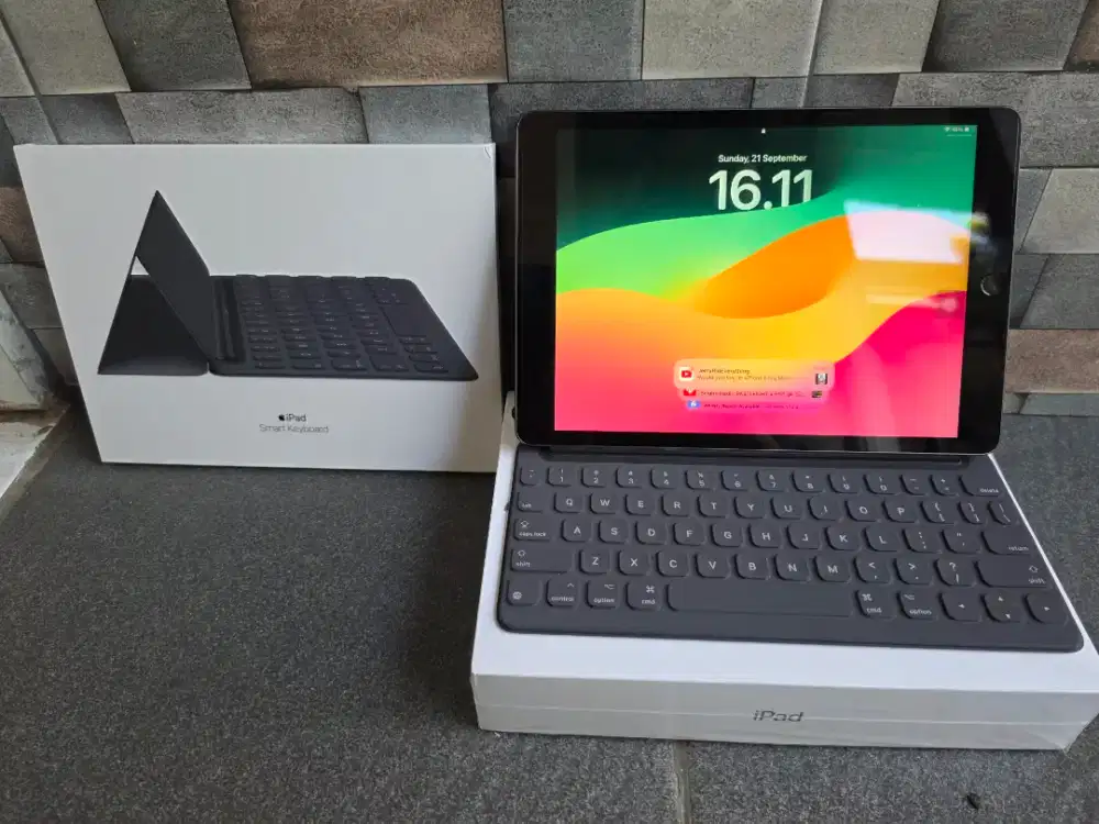 Apple iPad 9th Generation (2021) - 64GB Wifi - Space Grey Fullset