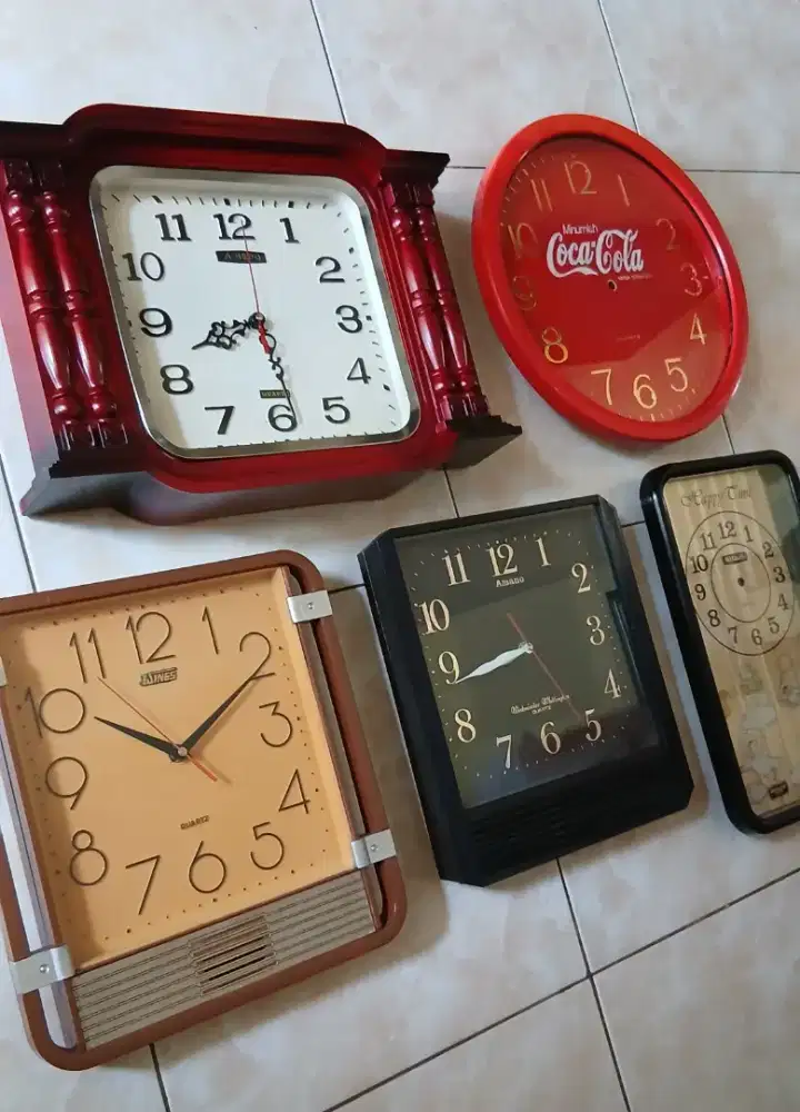 Jam dinding jadul borongan