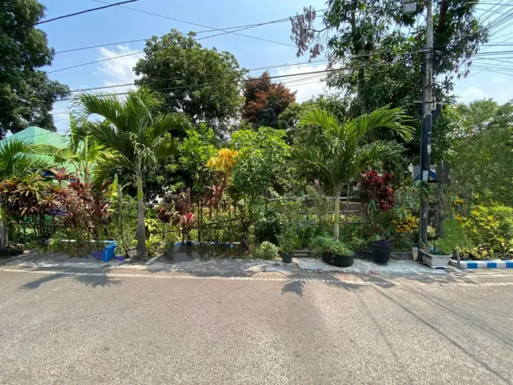 Tanah Pojok Murah Area Bantaran Cengger Ayam Luas 435 m²