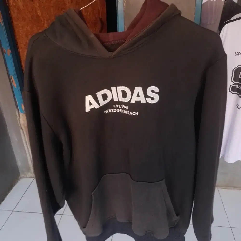 Hoodie Sweater ADIDAS Hitam Unisex Lengan Panjang