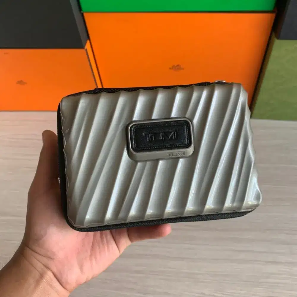 Tumi Travel Amenity Kit Hardcase Pouch Tas Original